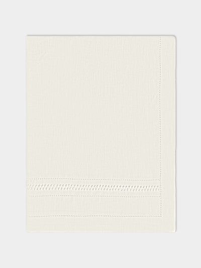 Volga Linen - Diamond-Stitch Linen Round Tablecloth - White - ABASK - 