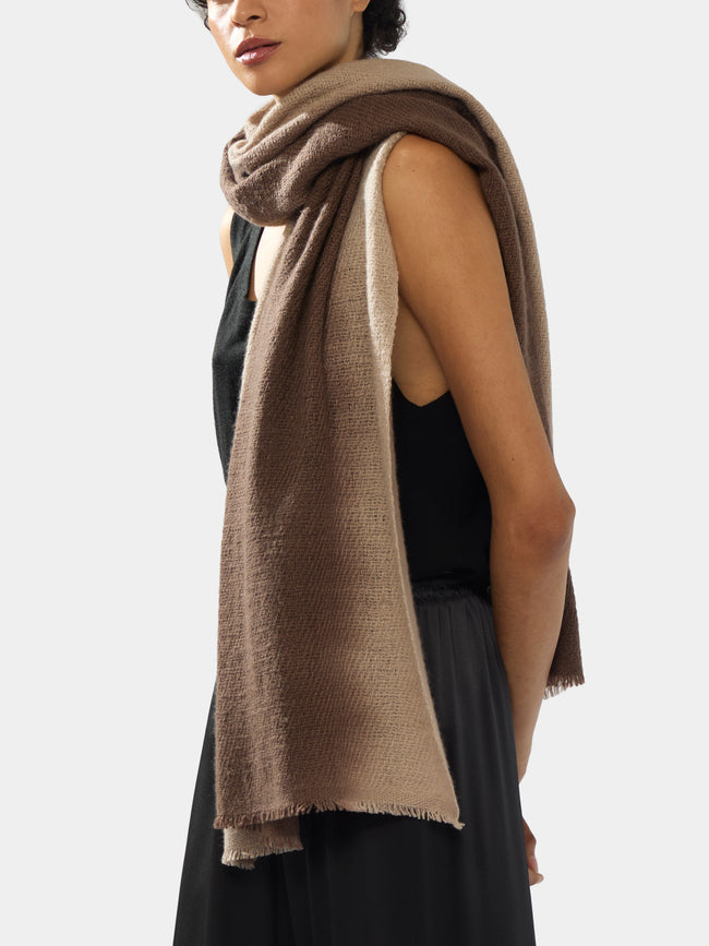 Me & K - Cashmere Ombré-Border Scarf | One Size - Brown - ABASK - 