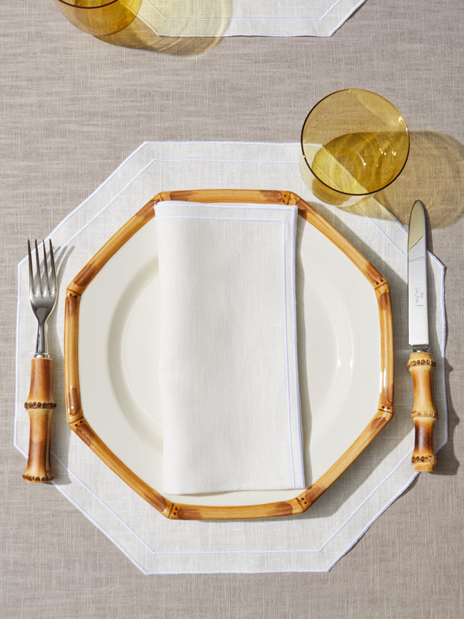 La Gallina Matta - Octagon Linen Placemats (Set of 4) - White - ABASK