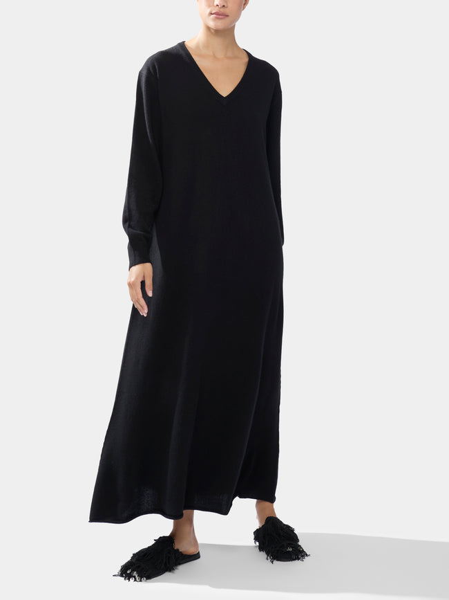 Cashmere V-Neck Long Dress