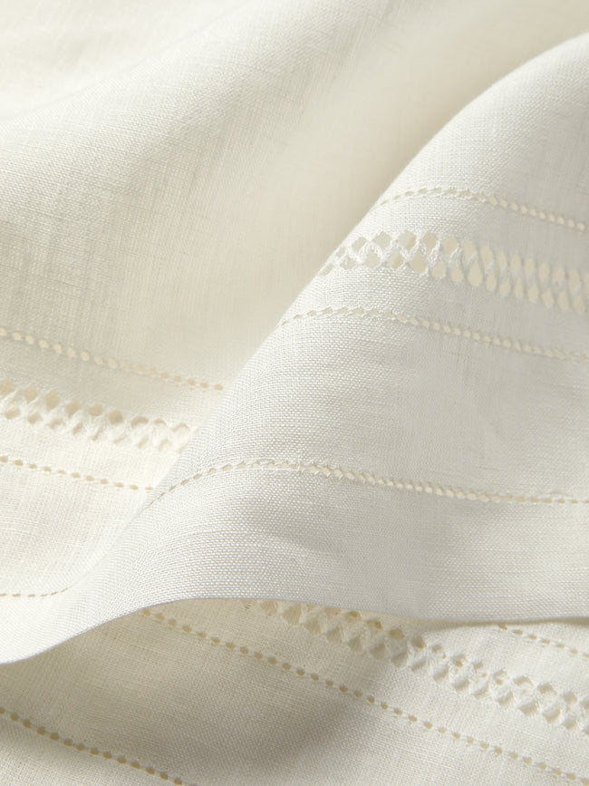 Volga Linen - Diamond-Stitch Linen Round Tablecloth - White - ABASK - 