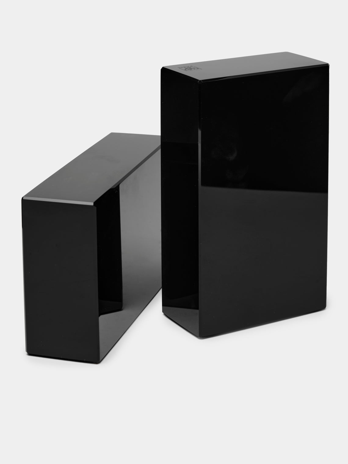 Cub-ar - Datev Obsidian Bookends -  - ABASK