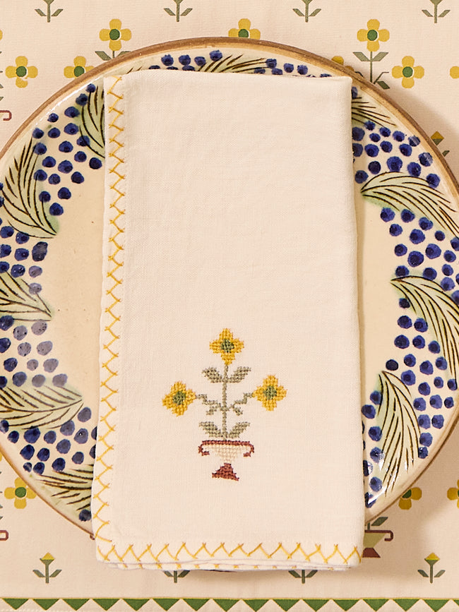 Bouquet Hand-Embroidered Linen Napkins (Set of 4)