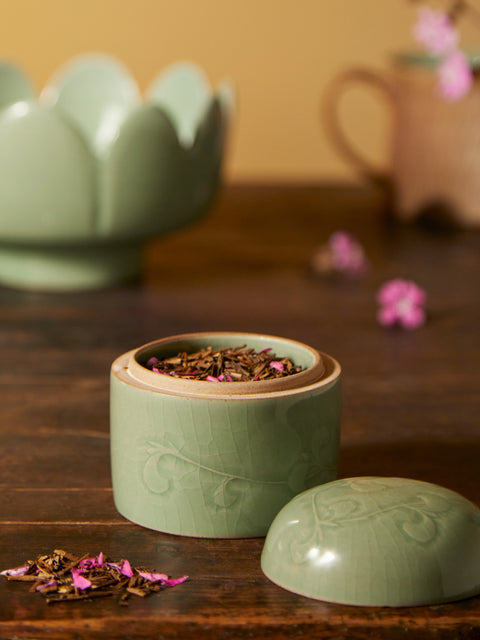 Kim Pan-ki - Celadon Lidded Jar -  - ABASK