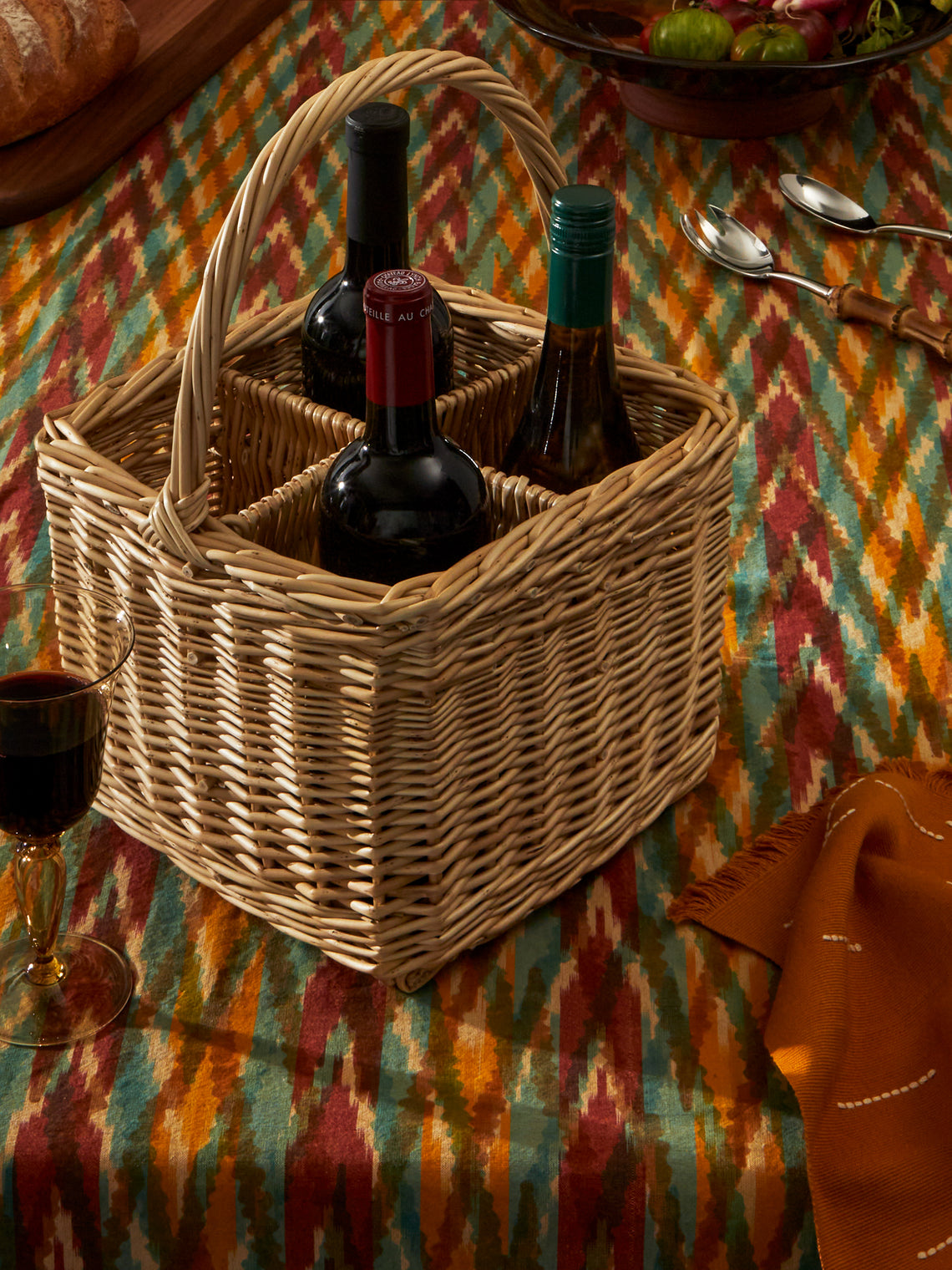 Sussex Willow Baskets - Handwoven Willow Bottle Carrier -  - ABASK