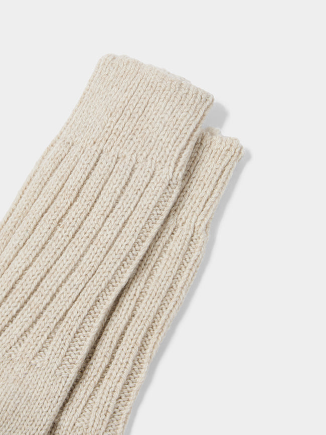 The Elder Statesman - Yosemite Ribbed Cashmere Socks | One Size -  - ABASK