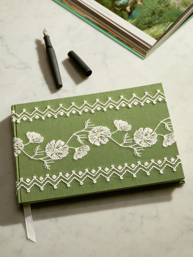 Esencial Hogar - Cosmo Embroidered Linen Guest Book -  - ABASK