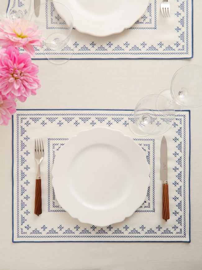 Esencial Hogar - Pedralbes Embroidered Linen Placemats (Set of 4) -  - ABASK