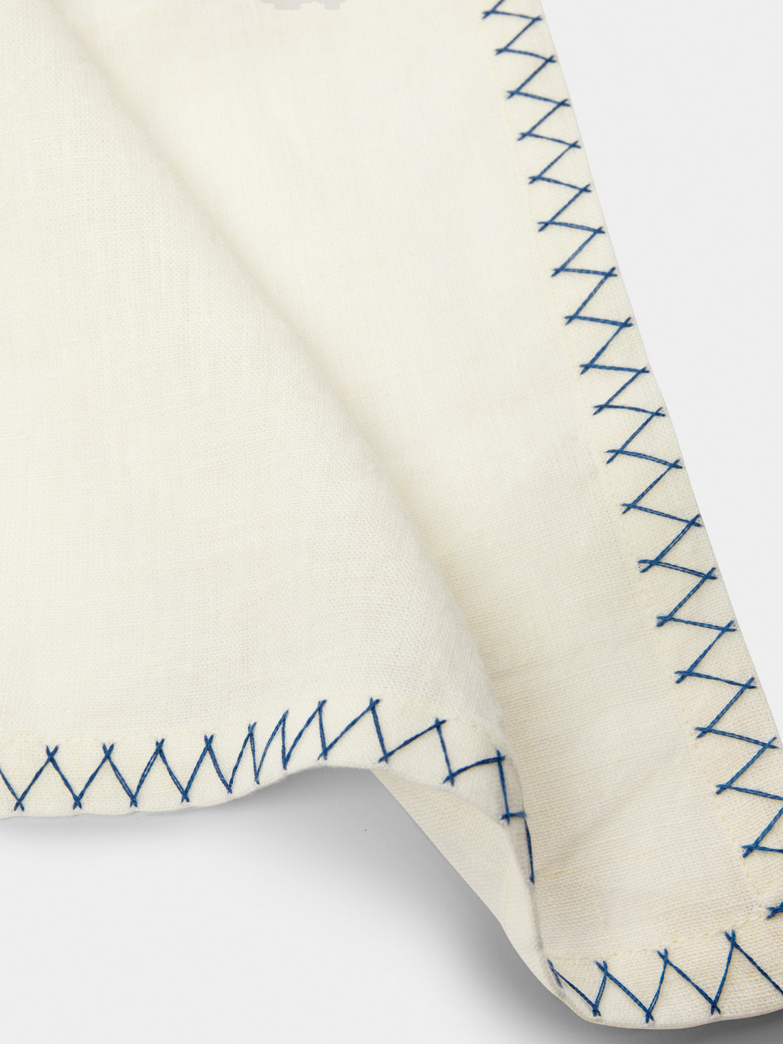 Anūt Cairo - Zigzag Hand-Embroidered Linen Napkins (Set of 4) -  - ABASK