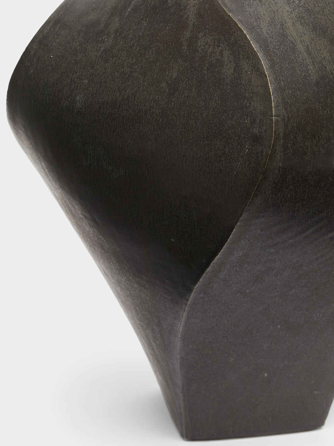 Lee Song-am - Black Clay Vase -  - ABASK