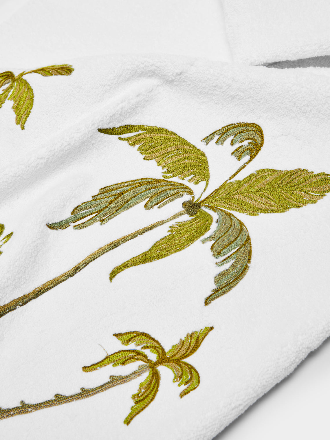 Loretta Caponi - Palm Tree Hand-Embroidered Cotton Bath Sheet -  - ABASK