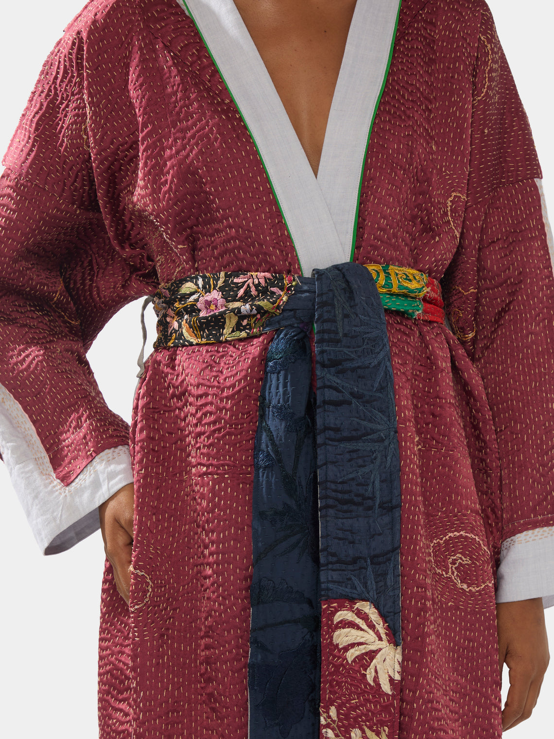 1920s Chinese Embroidered Silk Robe | One Size