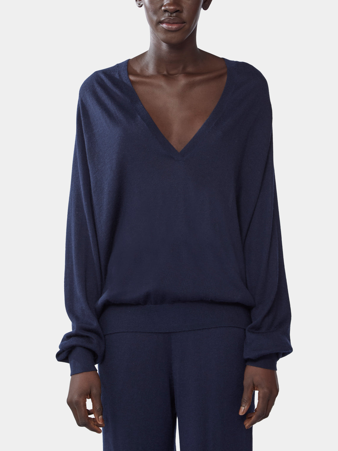 Johnny Cashmere and Silk V-Neck Sweater | Size: S