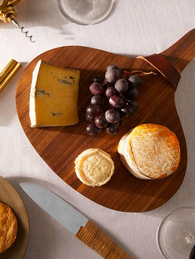 Carl Auböck - Walnut Cheese Board with Knife - Brown - ABASK