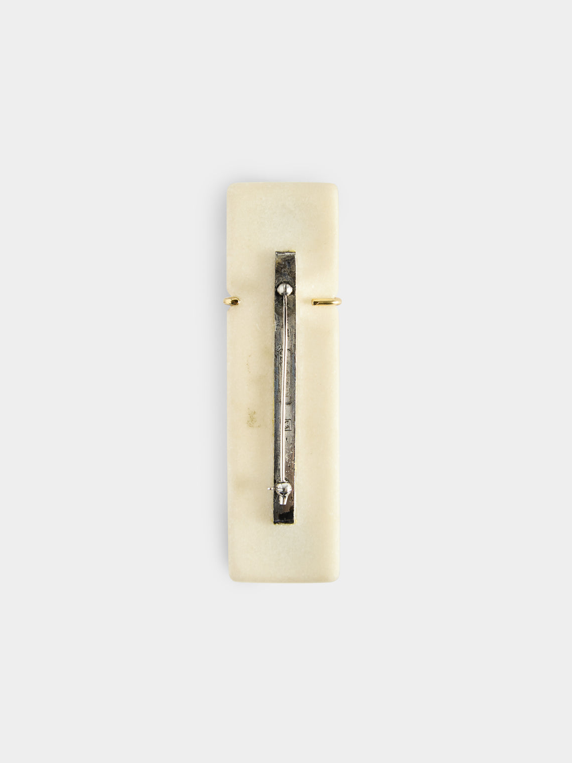 Mahnaz - 1979 Kazuhiro Itoh 22-Karat Yellow Gold, Sterling Silver and Marble Brooch -  - ABASK