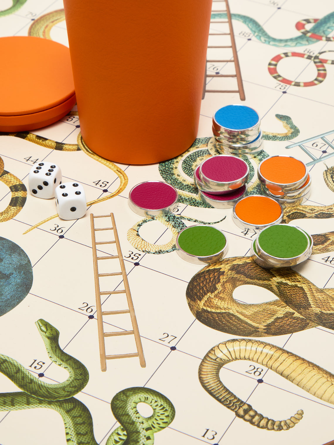 William & Son - Leather Snakes & Ladders and Ludo Games Compendium -  - ABASK