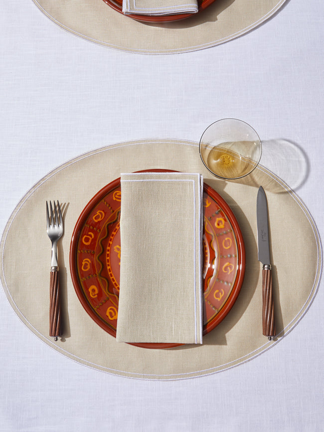 La Gallina Matta - Oval Linen Placemats (Set of 4) -  - ABASK