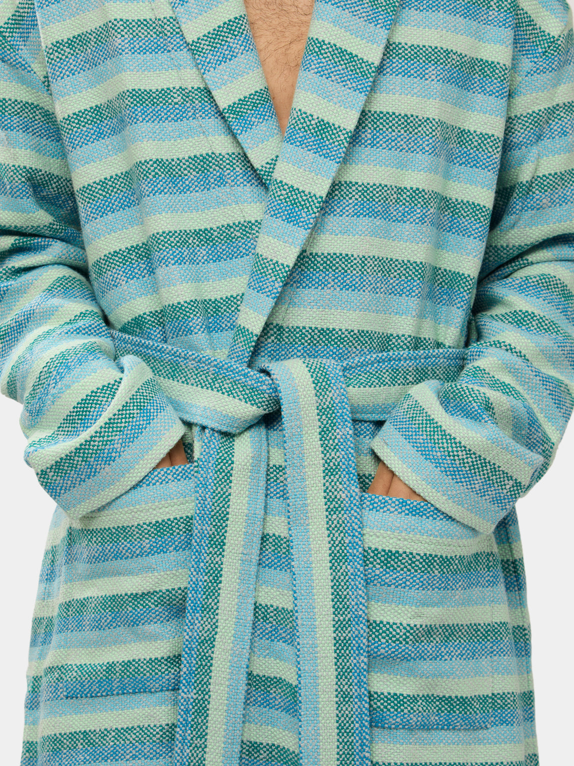 The Cardigan | Size: M