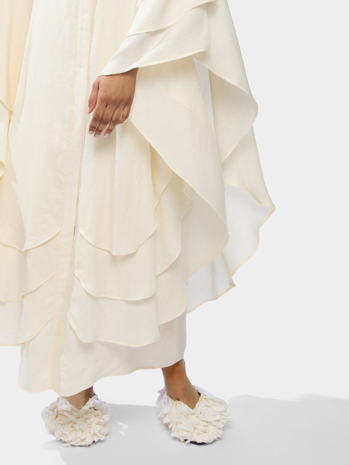 Les Vacances D'Irina - The Supergirl Wool, Silk and Cashmere Cape | One Size - Ivory - ABASK