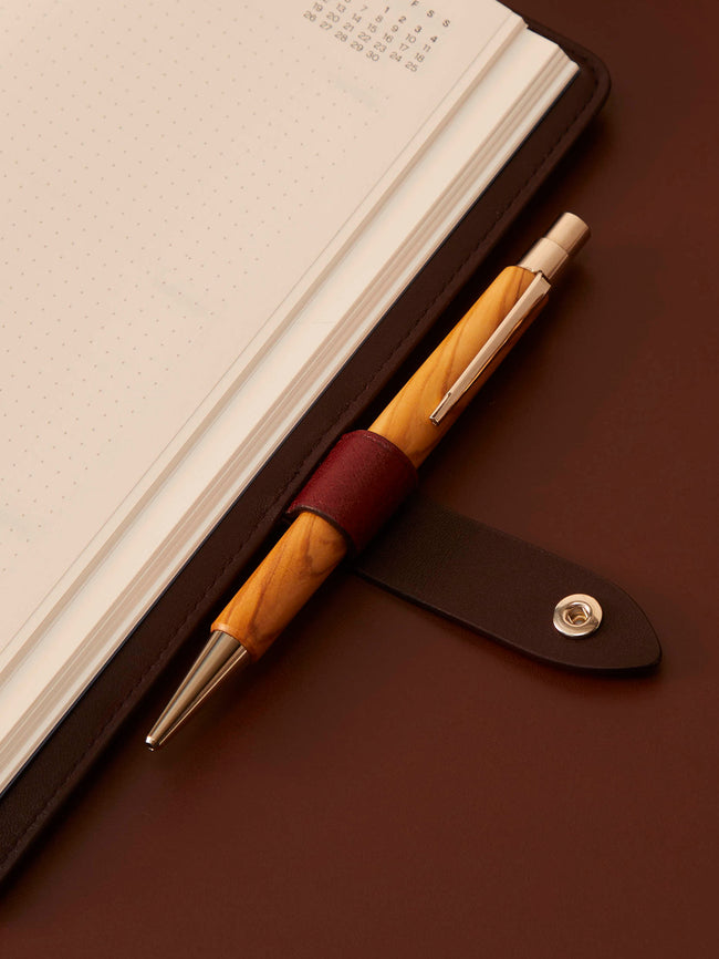 Atelier Fesseler - Berlin Olive Wood Ballpoint Pen - Brown - ABASK