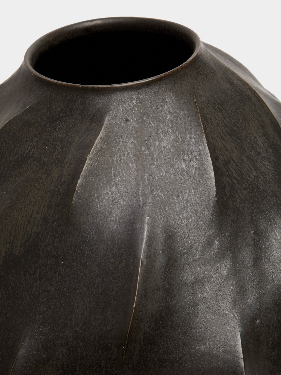 Lee Song-am - Black Clay Vase -  - ABASK