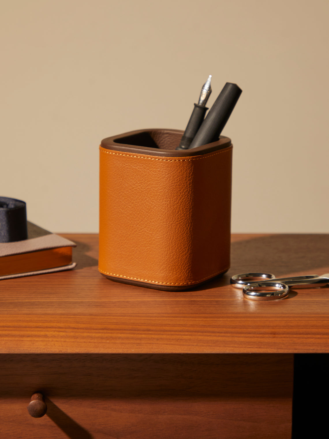 Giobagnara x Poltrona Frau - Leather Pen Holder -  - ABASK