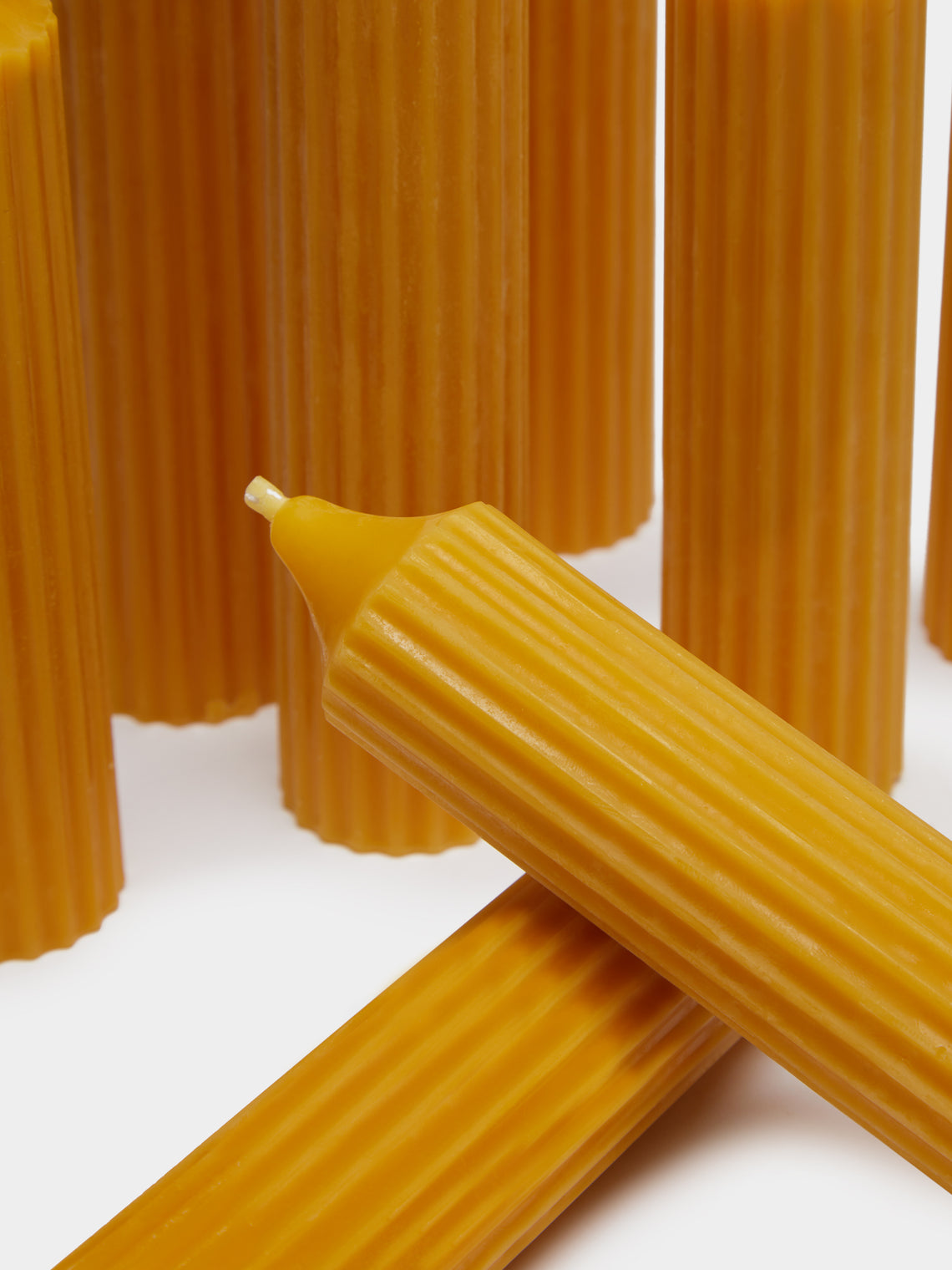 Bzzwax - Beeswax Ribbed Candles (Set of 8) - Yellow - ABASK