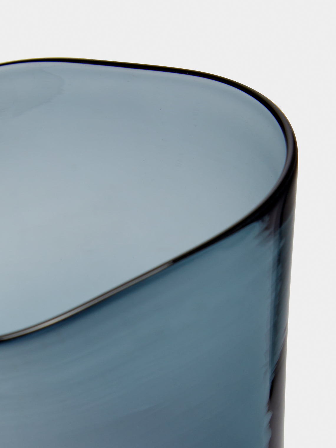 Micheluzzi Glass - Mosso Oceano Hand-Blown Murano Glass Tumbler - Blue - ABASK