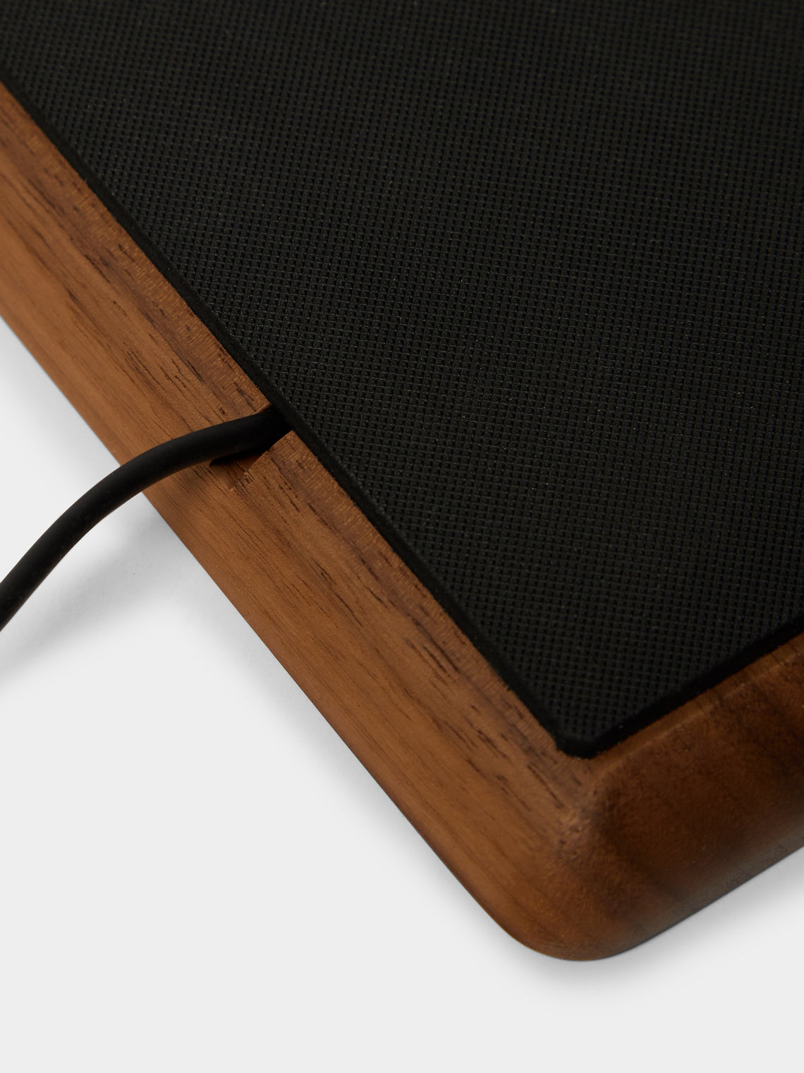 Giobagnara - Next Wood and Leather Wireless Charging Station - Brown - ABASK