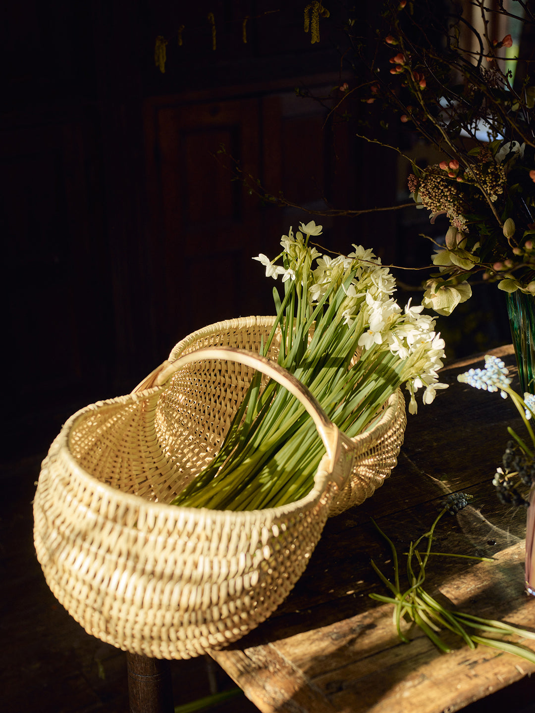 Benjamin Nauleau - Handwoven White Willow Flower Basket -  - ABASK